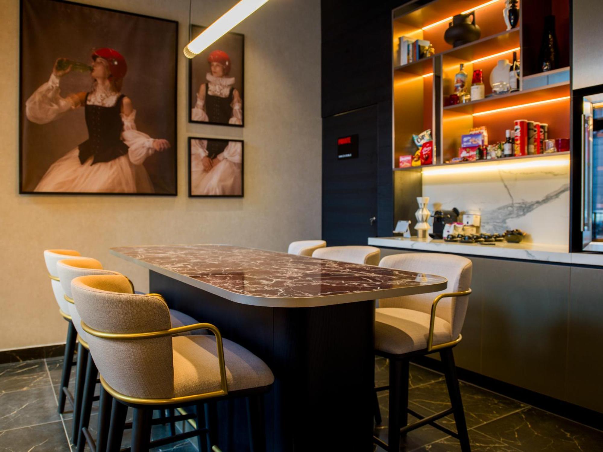 Radisson Red Belgrade Hotel Luaran gambar