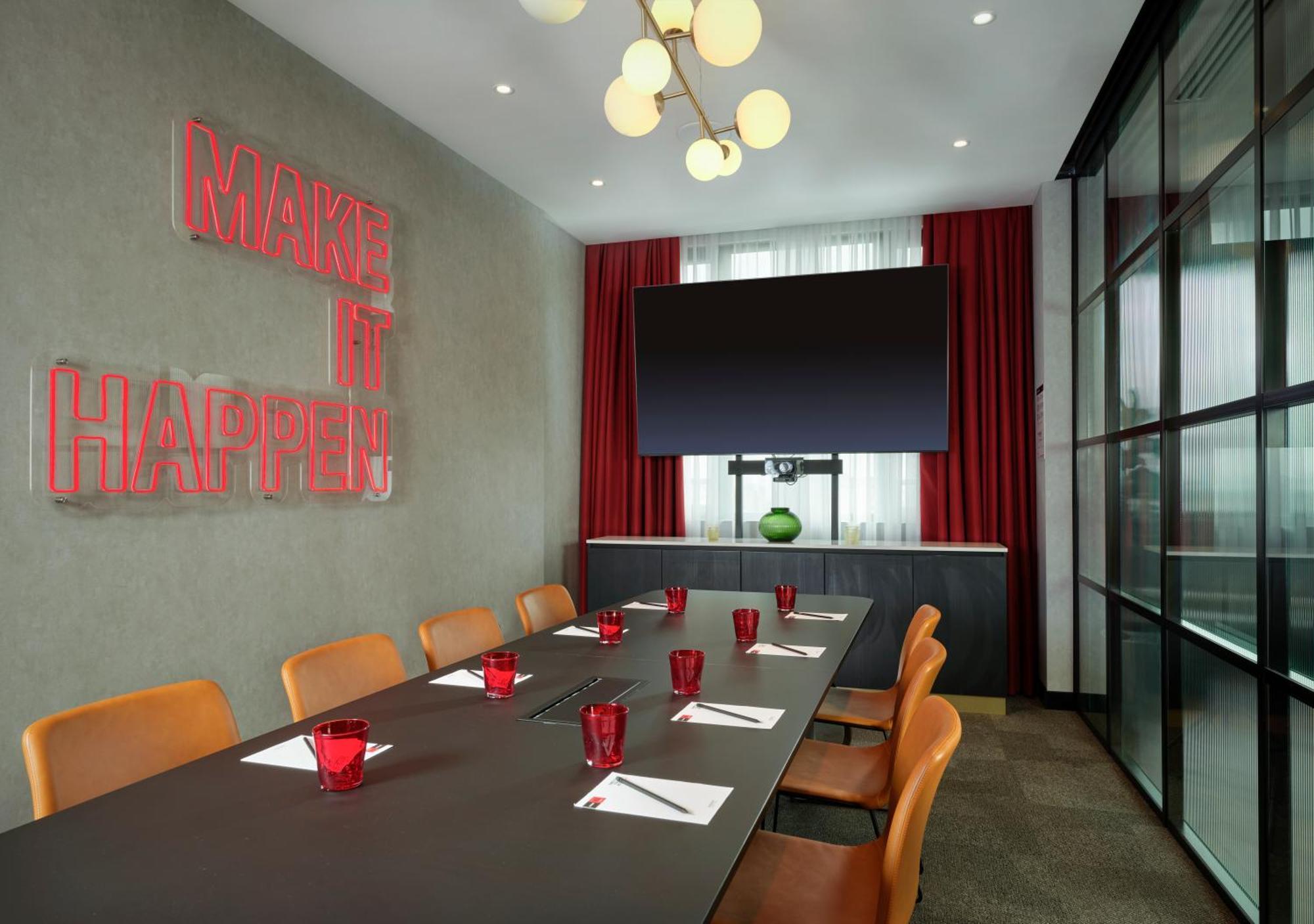 Radisson Red Belgrade Hotel Luaran gambar